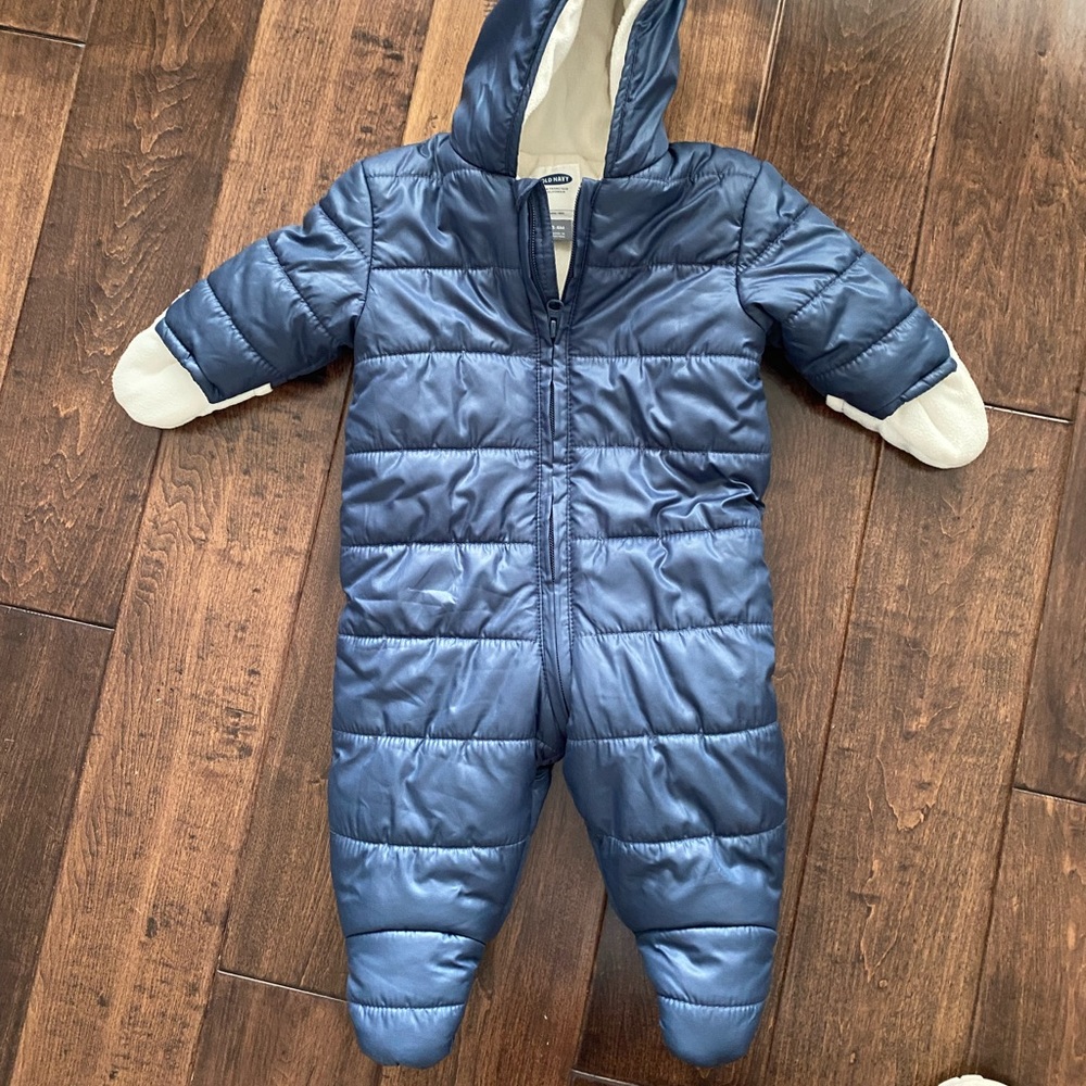 SOLD Old Navy Baby Snowsuit, 3-6 months NWOT